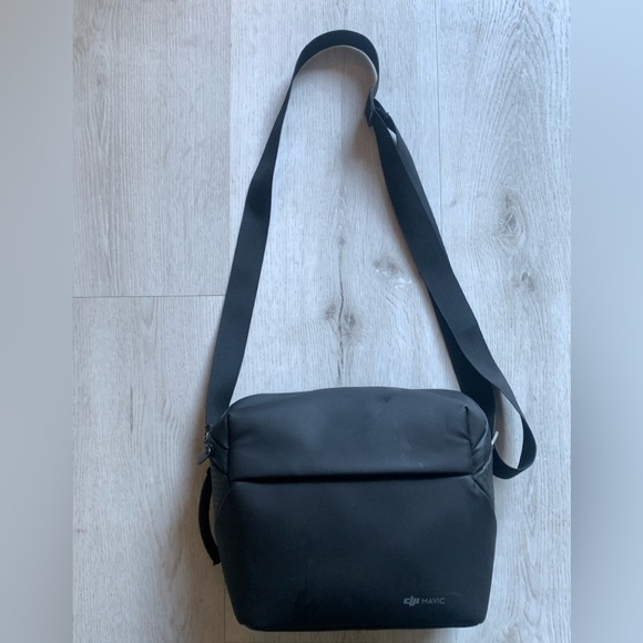 DJI‎ Mavic Drone Carrying Case With Shoulder Strap - Picture 1 of 6